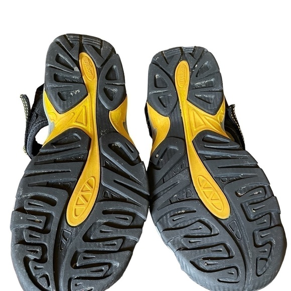 Wilson’s Men’s Summer/Water/Land Adjustable Rubber Sandals - Size 11 - Picture 4 of 10